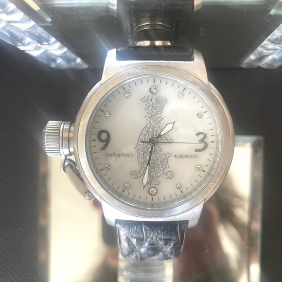 🌟 Christian Audigier Vintage black leather silver watch - Picture 2 of 10